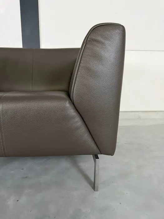 Rolf Benz Linea fauteuil, taupebruin leer — Fauteuil (foto 2)