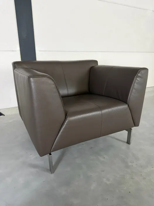 Rolf Benz Linea fauteuil, taupebruin leer — Fauteuil (foto 6)